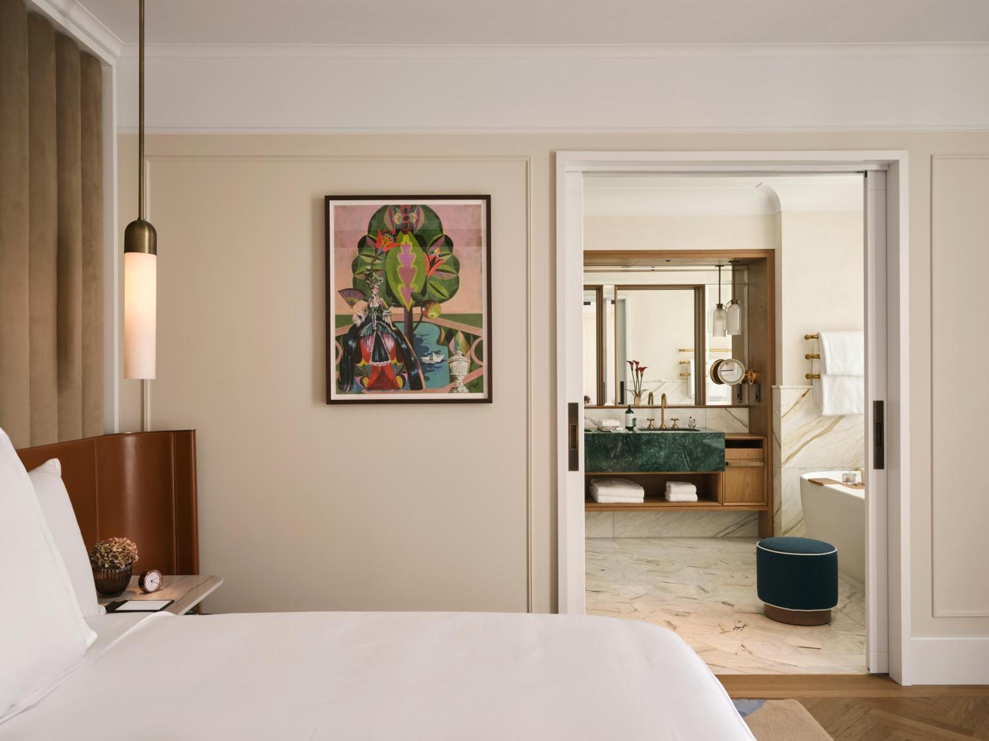 Rosewood Hotel 5*
