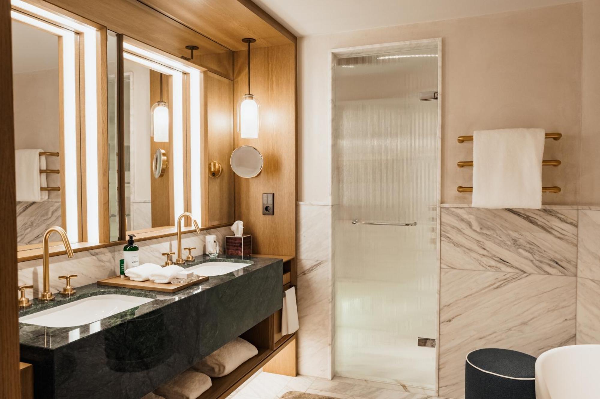 Rosewood Hotel 5*